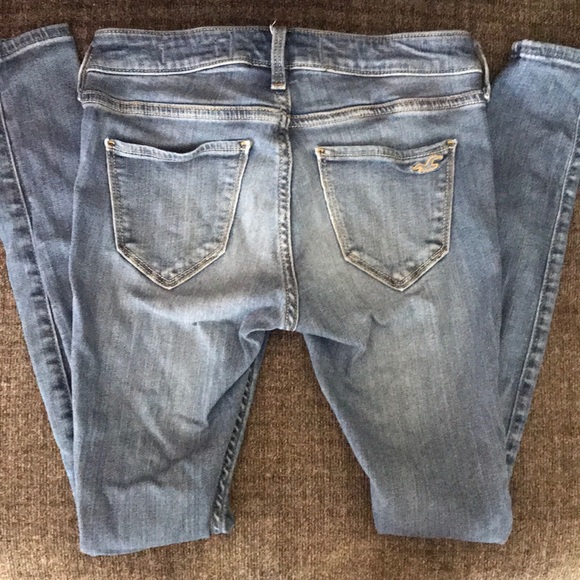 SALE! HOLLISTER-Low Rise Jean Legging-LIKE NEW! - Picture 2 of 7